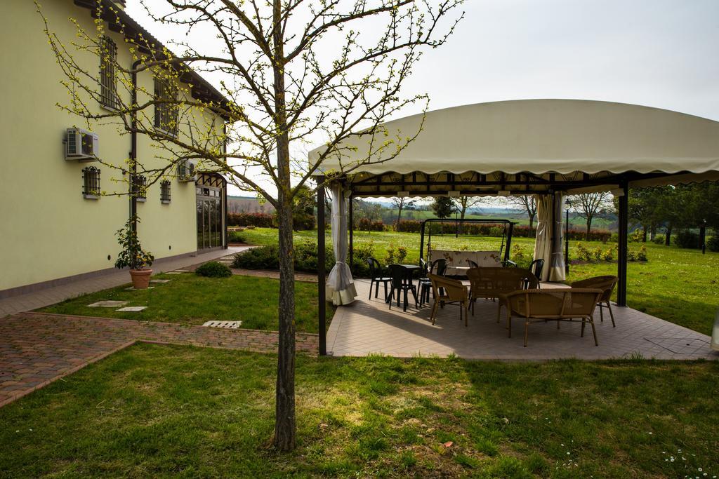 B&B Magic Dozza Buitenkant foto
