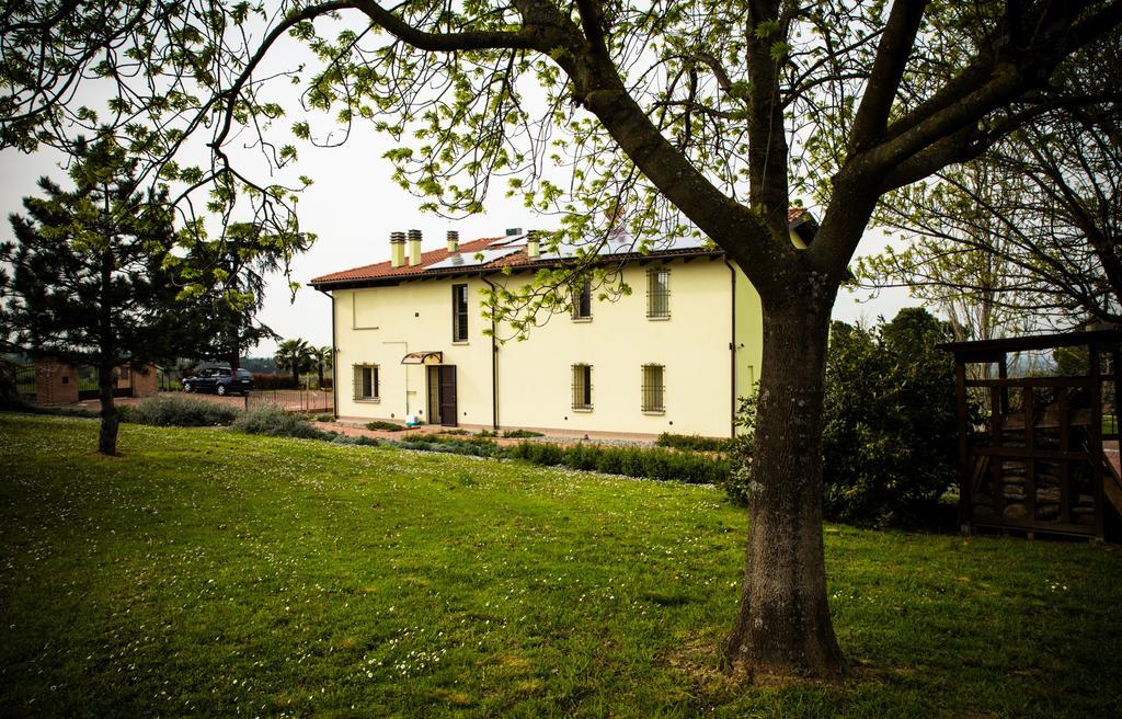 B&B Magic Dozza Buitenkant foto
